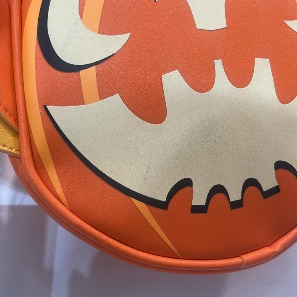 NWT Lilo & Stitch Halloween pumpkin head crossbody bag adjustable strap o/s - Picture 6 of 8